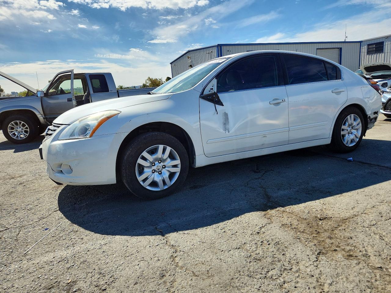 Photo of the 2012 NISSAN ALTIMA 2.5