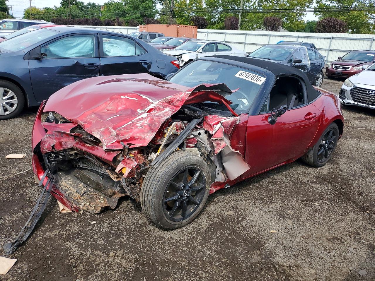 Photo of the 2020 MAZDA MX-5 MIATA SPORT