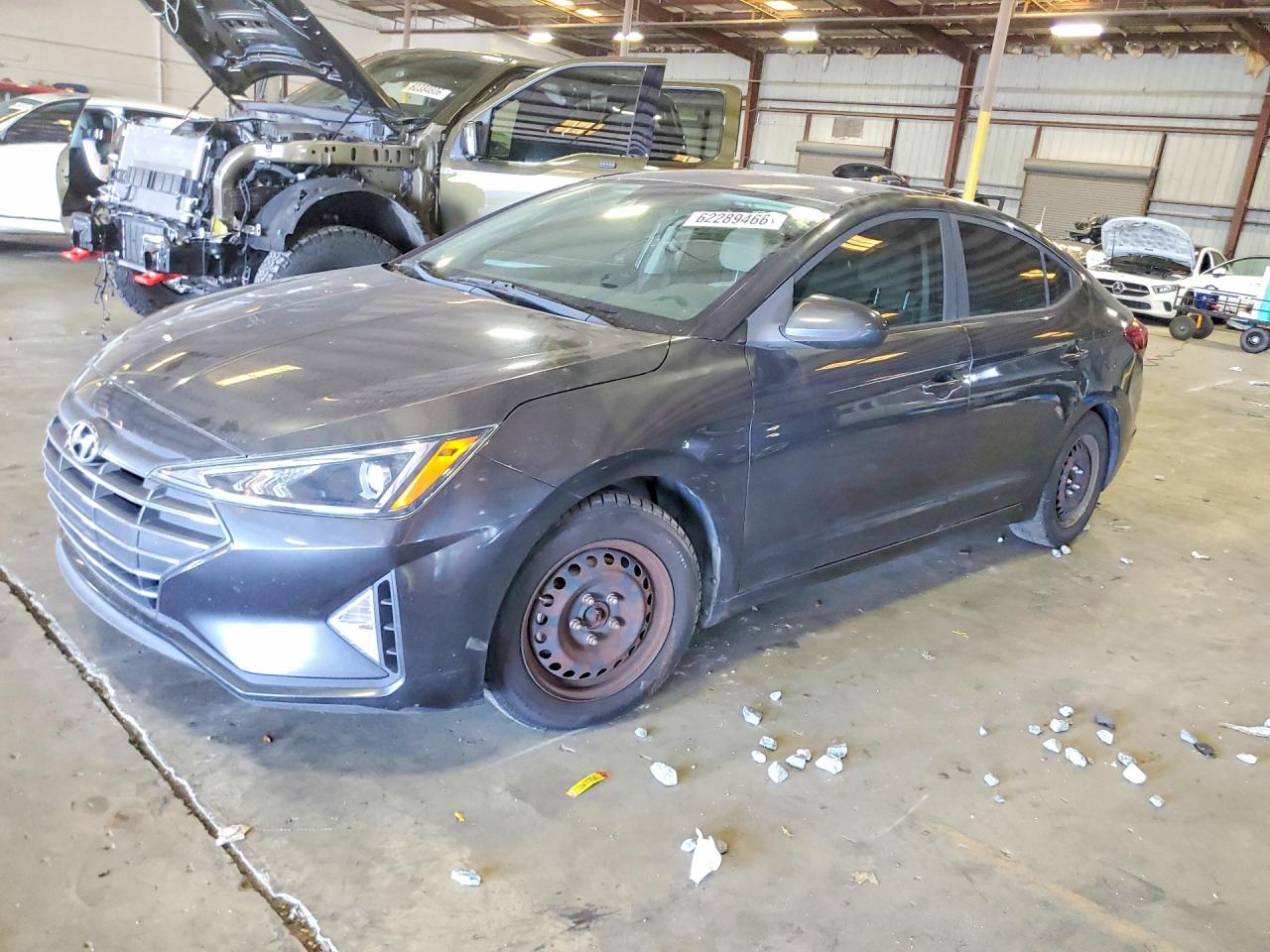 Photo of the 2020 HYUNDAI ELANTRA SE