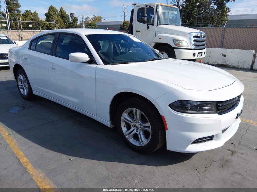Photo of the 2022 DODGE CHARGER SXT RWD