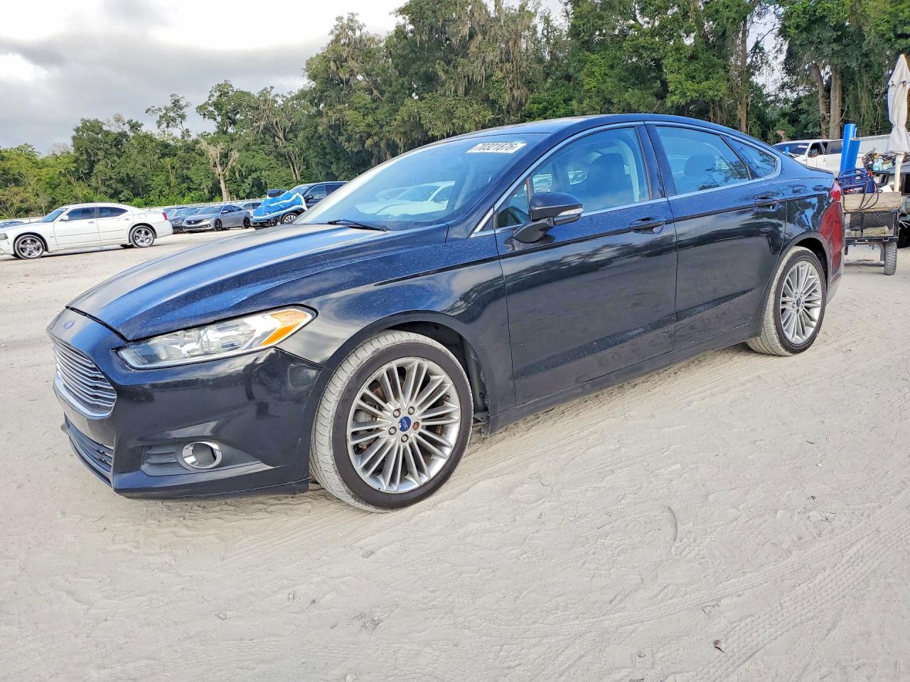 Photo of the 2015 FORD FUSION SE