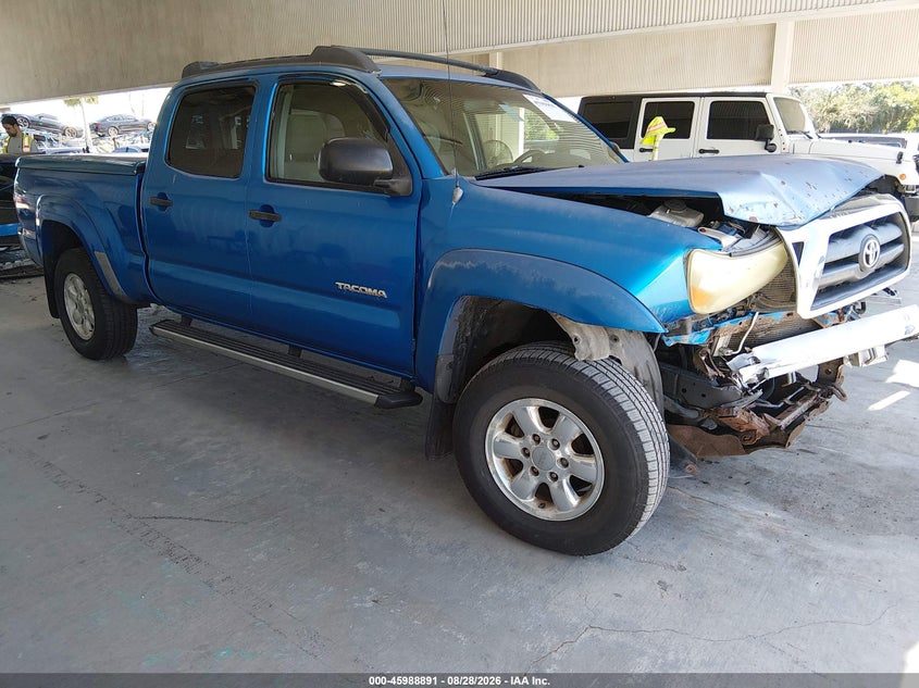 Photo of the 2005 TOYOTA TACOMA PRERUNNER V6
