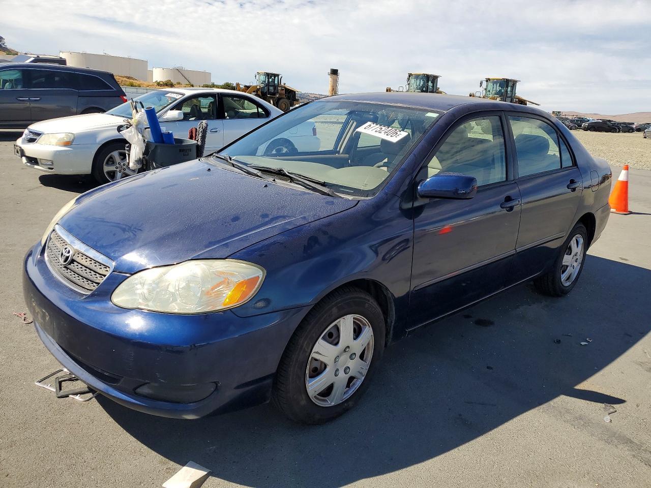 Photo of the 2005 TOYOTA COROLLA LE