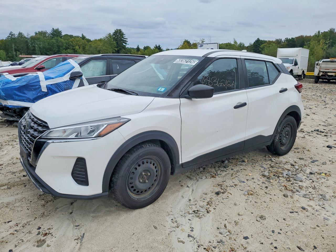 Photo of the 2021 NISSAN KICKS S