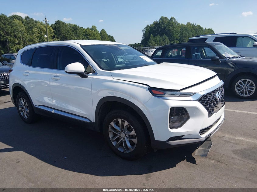 Photo of the 2019 HYUNDAI SANTA FE SE
