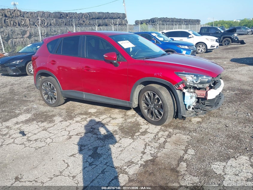 Photo of the 2016 MAZDA CX-5 GRAND TOURING