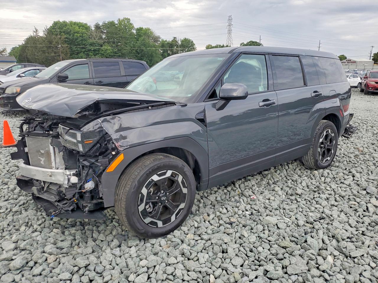 Photo of the 2026 HYUNDAI SANTA FE SE