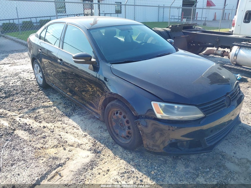 Photo of the 2014 VOLKSWAGEN JETTA 1.8T SE