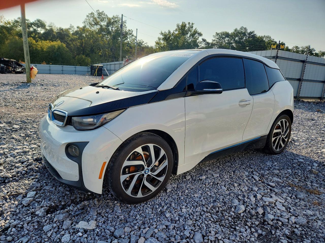 Photo of the 2017 BMW I3 REX