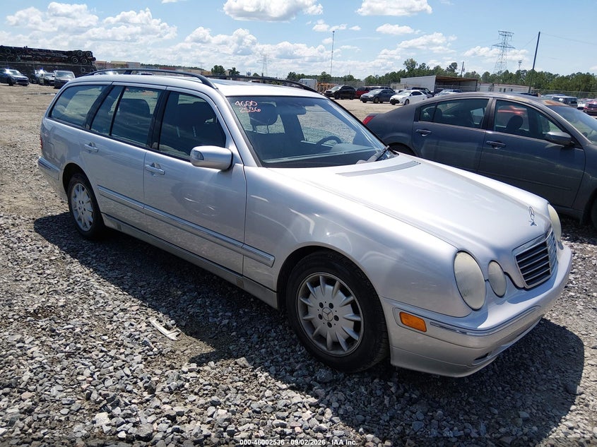 Photo of the 2003 MERCEDES-BENZ C 320