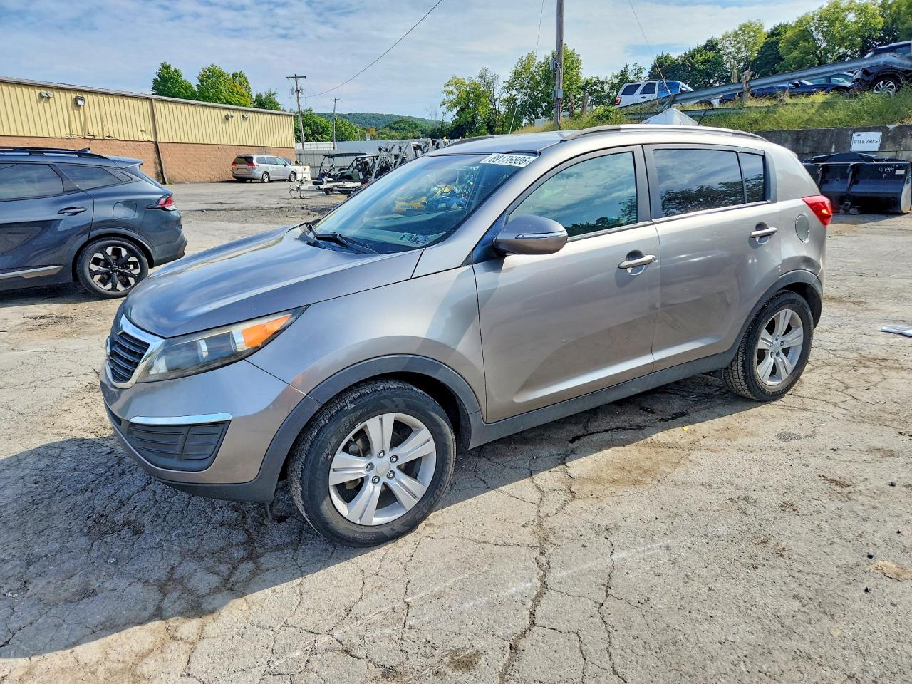 Photo of the 2011 KIA SPORTAGE LX
