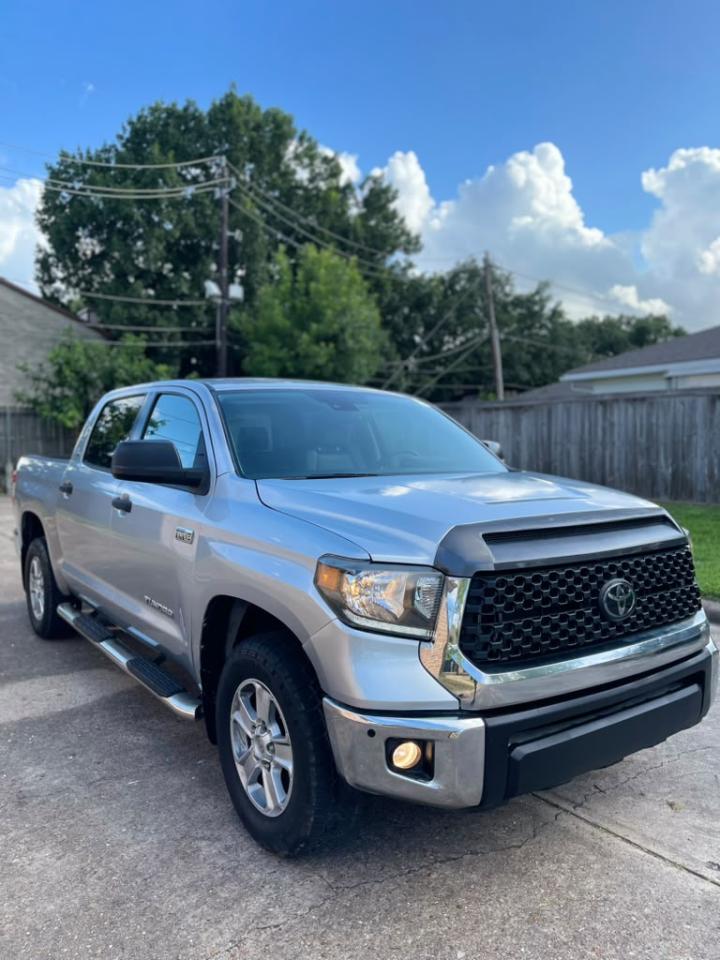 Photo of the 2021 TOYOTA TUNDRA CREWMAX SR5