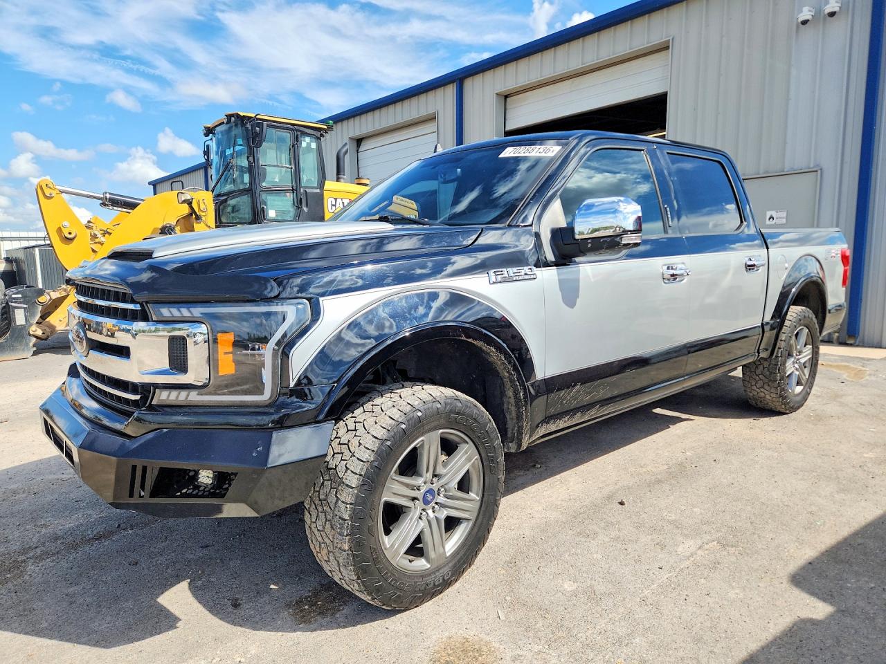 Photo of the 2018 FORD F150 SUPERCREW