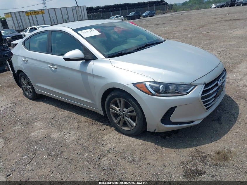 Photo of the 2018 HYUNDAI ELANTRA SEL