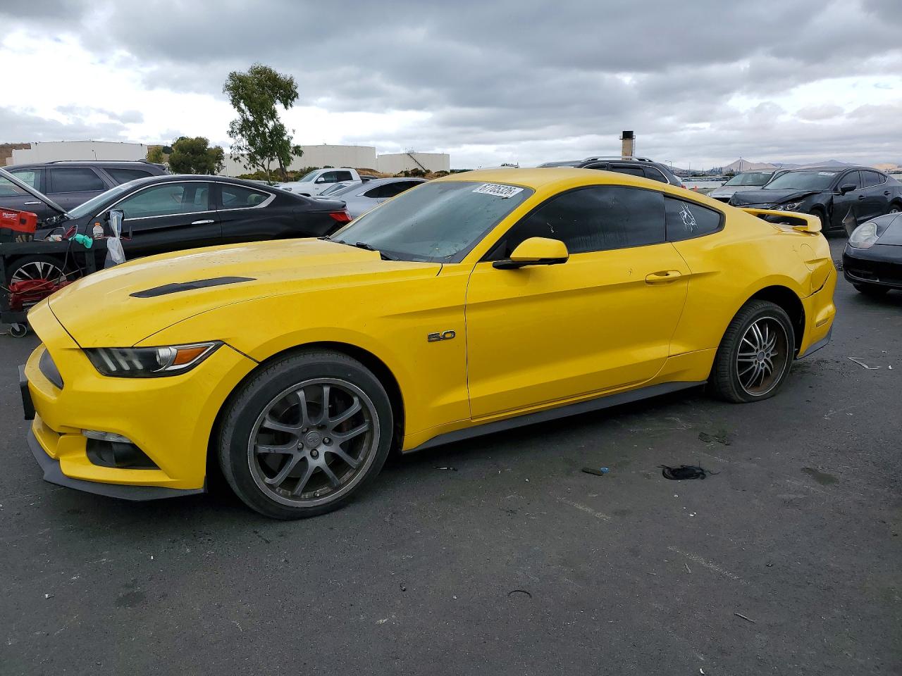 Photo of the 2015 FORD MUSTANG GT