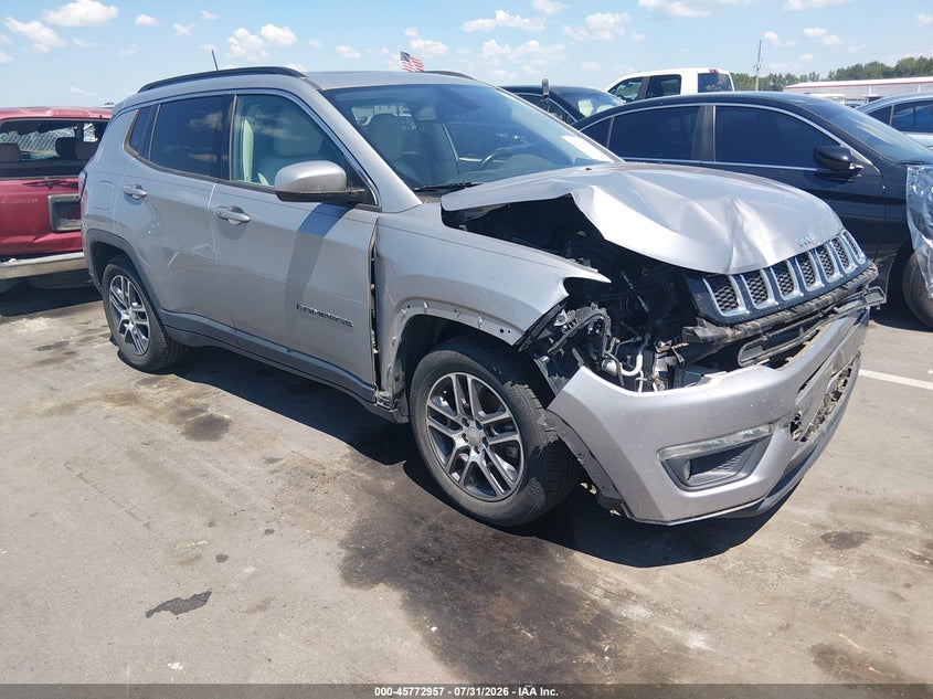 Photo of the 2019 JEEP COMPASS SUN AND WHEEL FWD