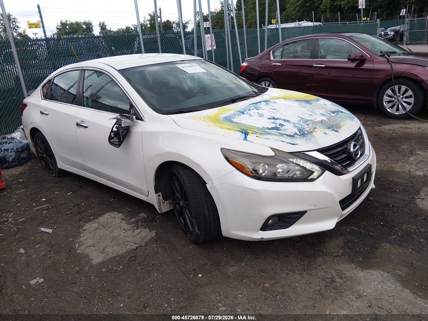Photo of the 2017 NISSAN ALTIMA 2.5 SR