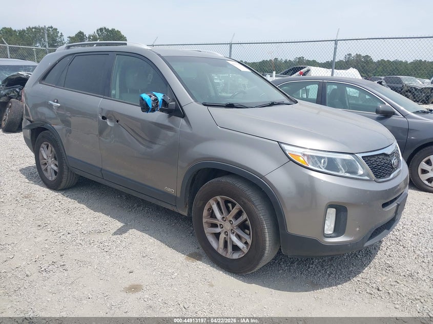 Photo of the 2014 KIA SORENTO LX