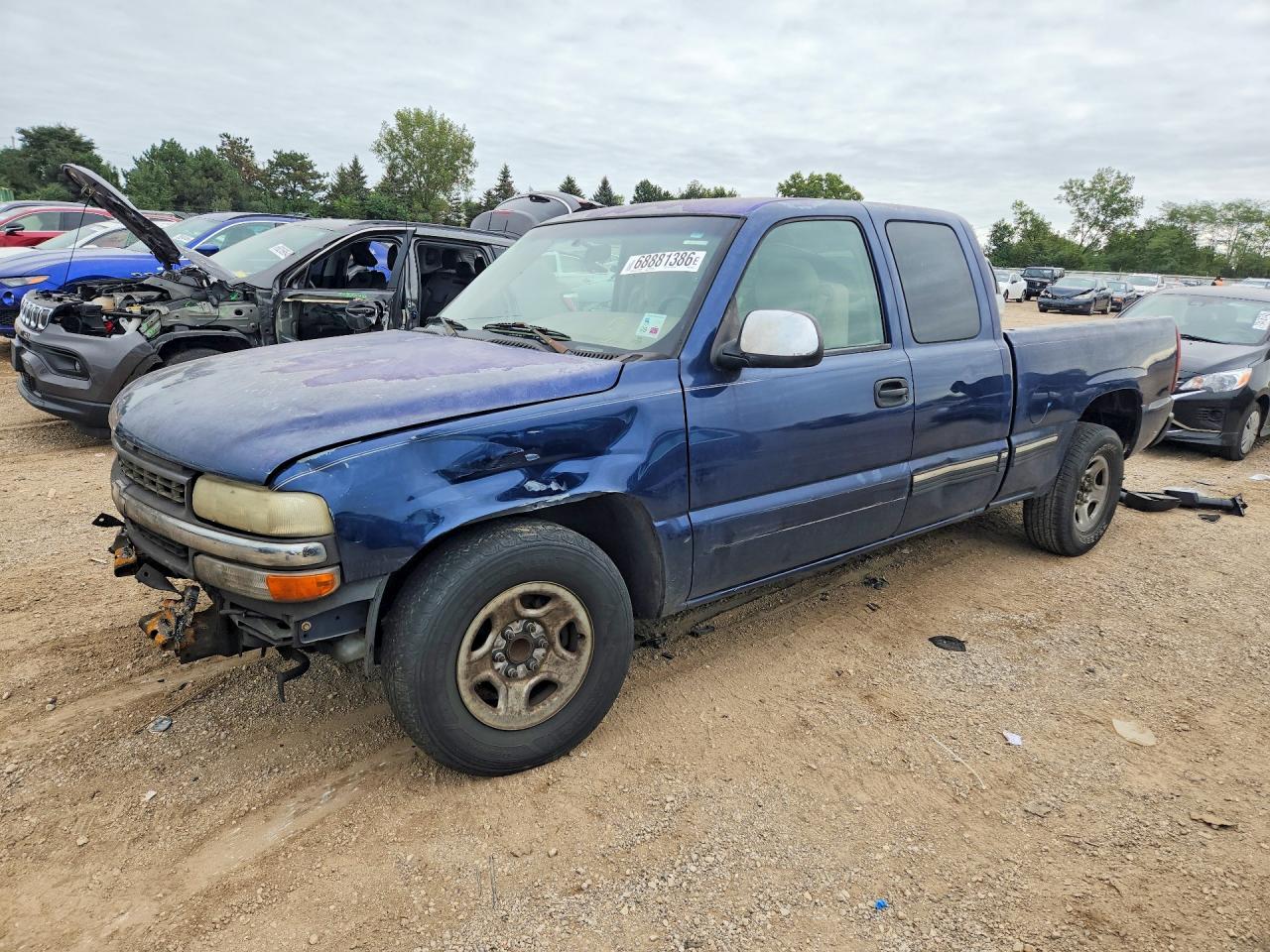 Photo of the 2002 CHEVROLET SILVERADO C1500