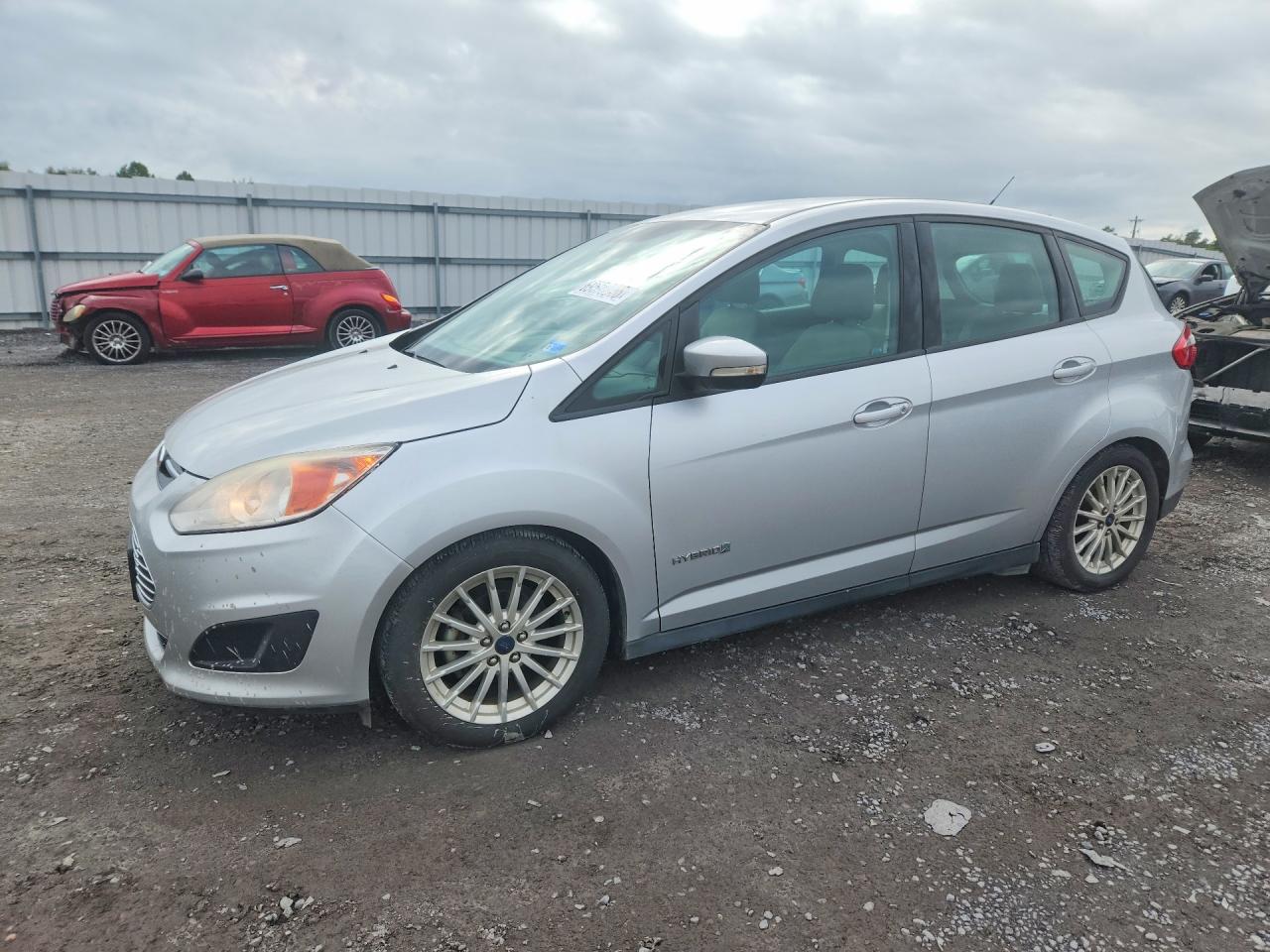 Photo of the 2014 FORD C-MAX SE
