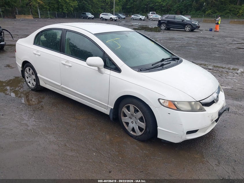 Photo of the 2010 HONDA CIVIC LX