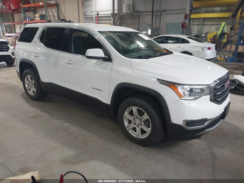 Photo of the 2017 GMC ACADIA SLE-1