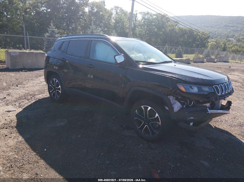 Photo of the 2023 JEEP COMPASS LIMITED 4X4