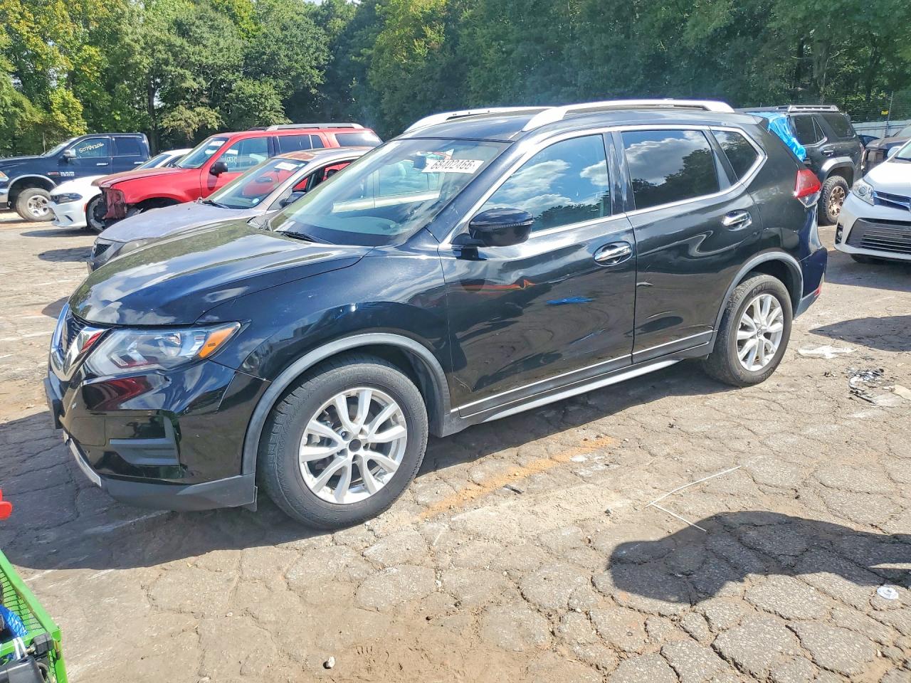 Photo of the 2019 NISSAN ROGUE SV