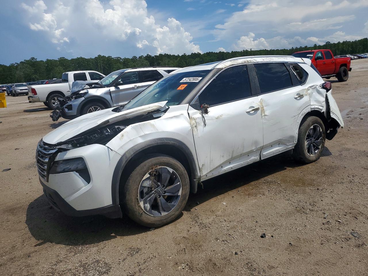 Photo of the 2026 NISSAN ROGUE