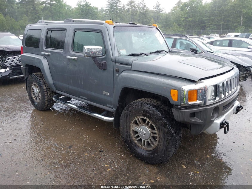 Photo of the 2008 HUMMER H3 SUV ALPHA