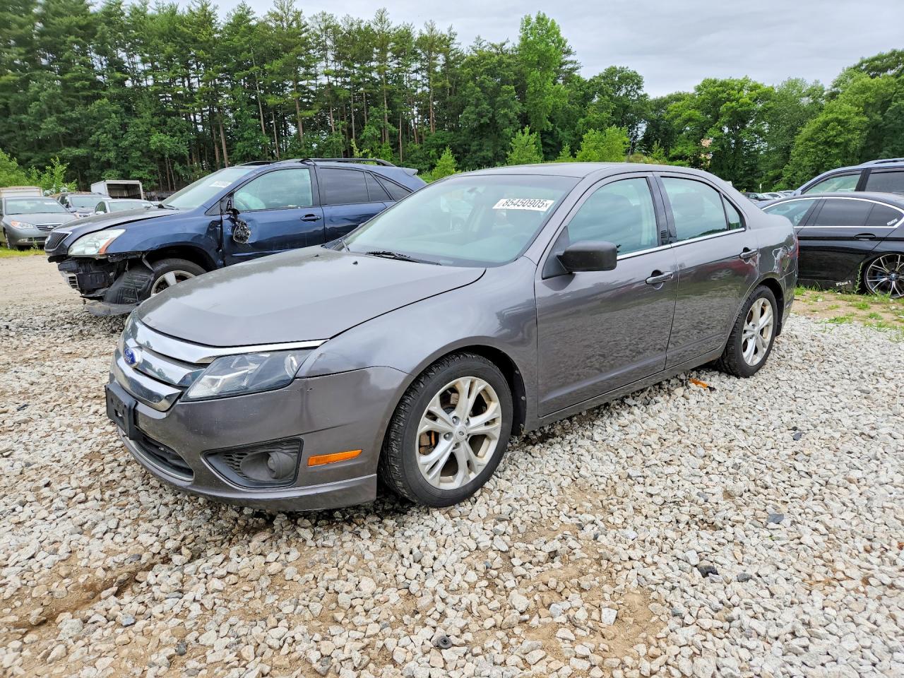 Photo of the 2012 FORD FUSION SE