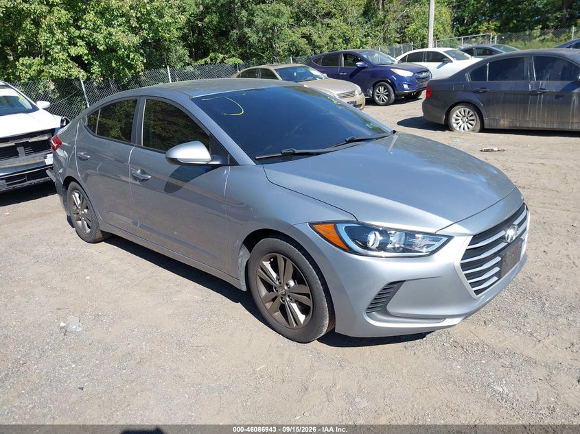 Photo of the 2017 HYUNDAI ELANTRA SE