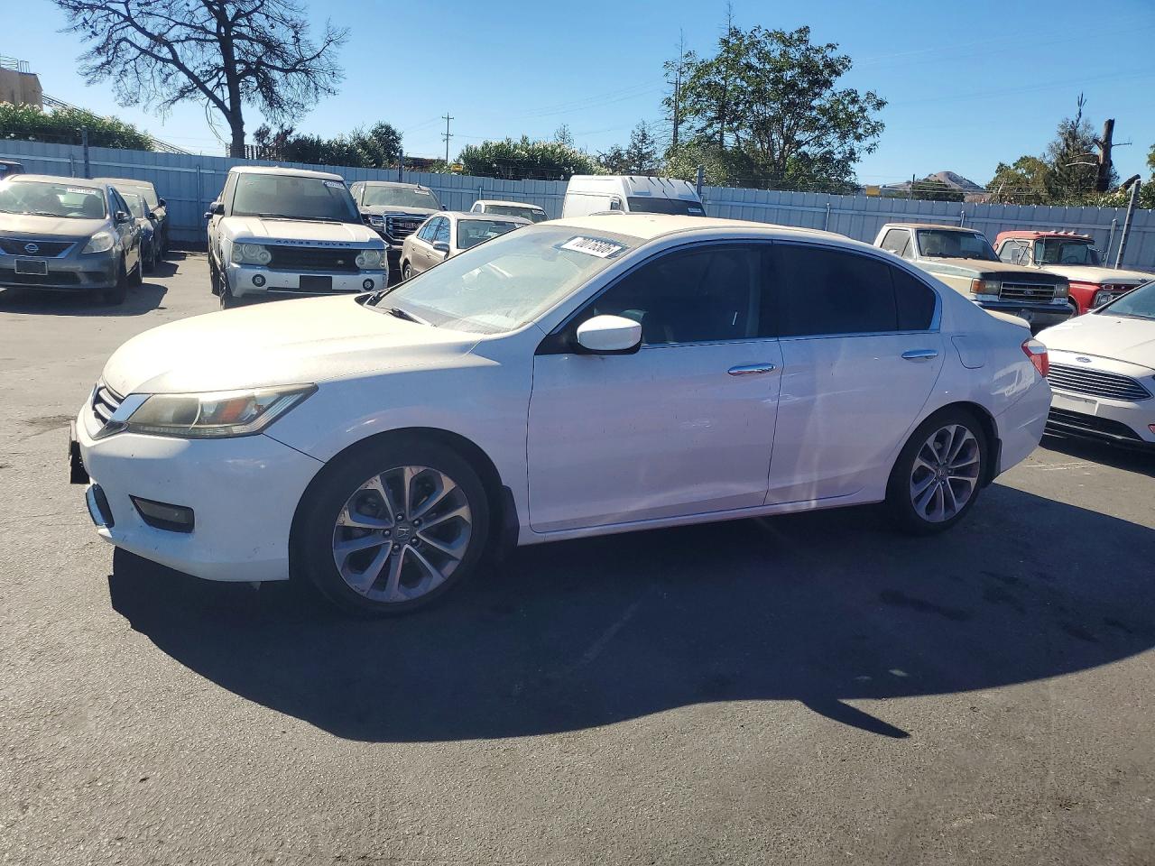 Photo of the 2014 HONDA ACCORD SPORT