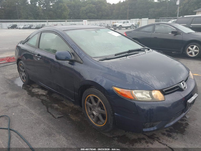 Photo of the 2008 HONDA CIVIC LX