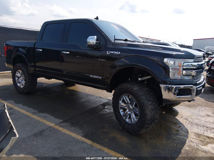 Photo of the 2019 FORD F-150 LARIAT