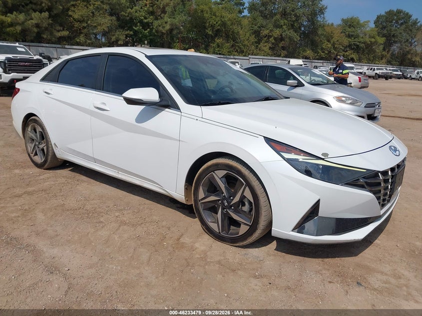 Photo of the 2021 HYUNDAI ELANTRA SEL