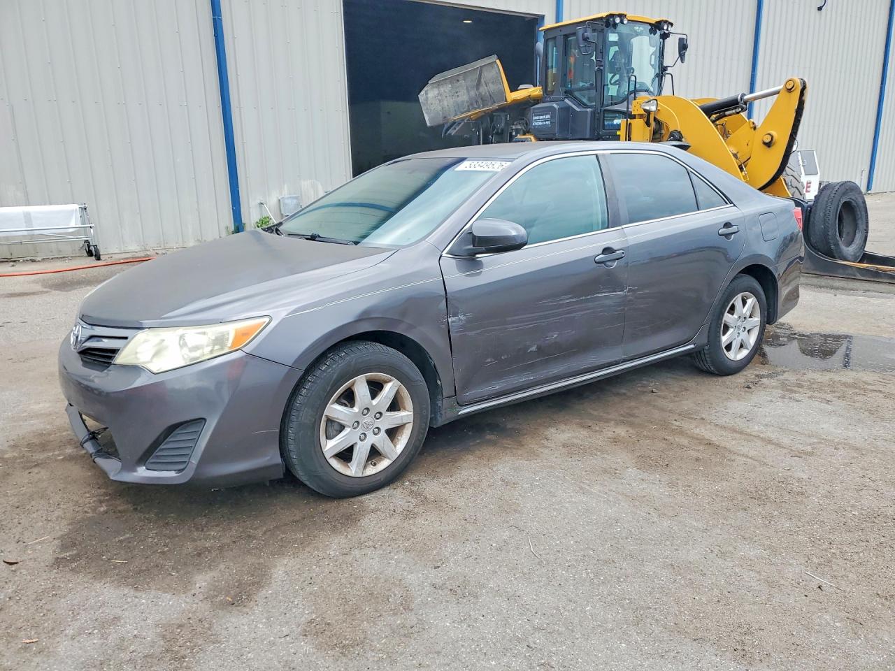 Photo of the 2013 TOYOTA CAMRY LE