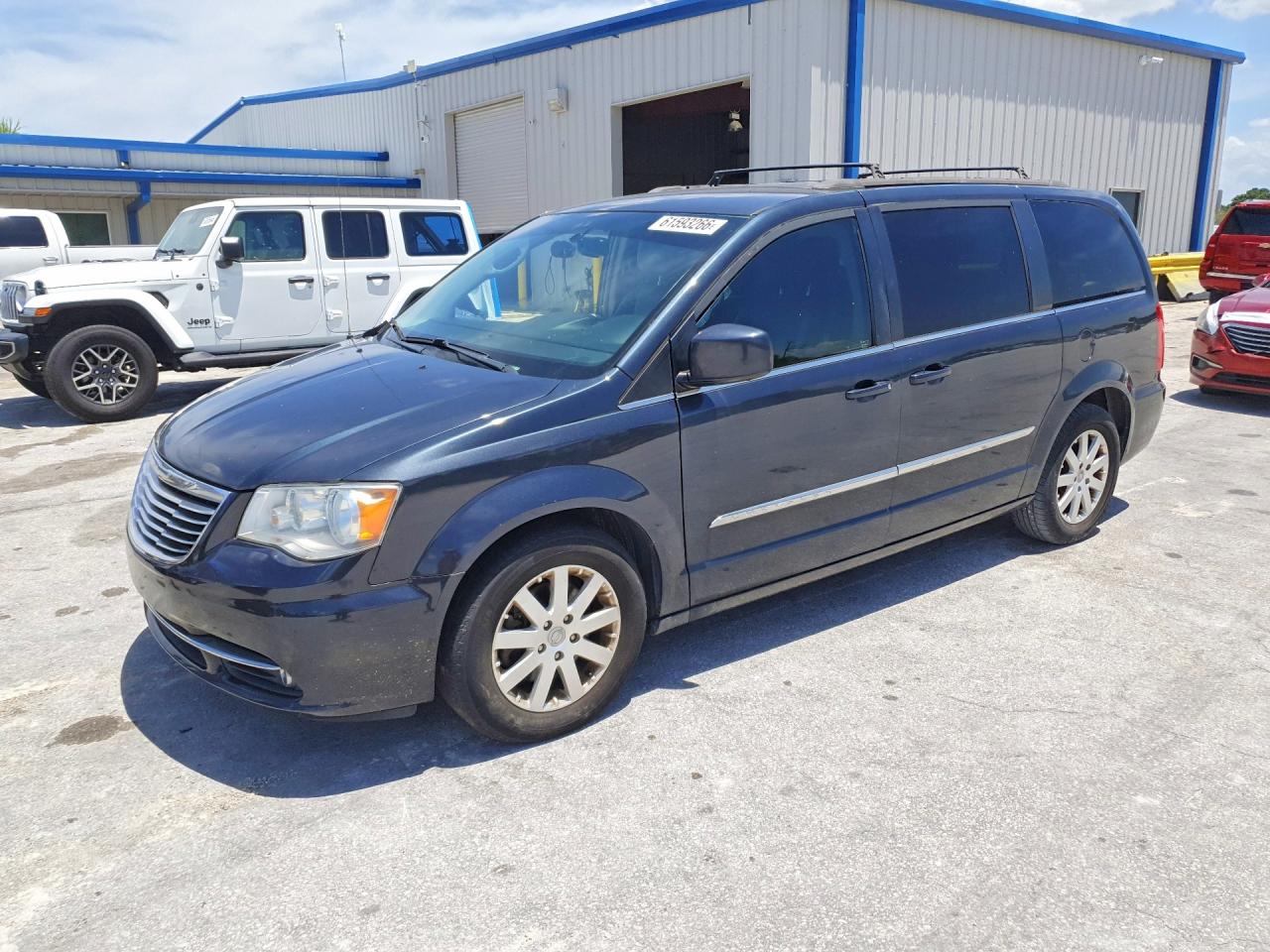 Photo of the 2014 CHRYSLER TOWN & COUNTRY TOURING