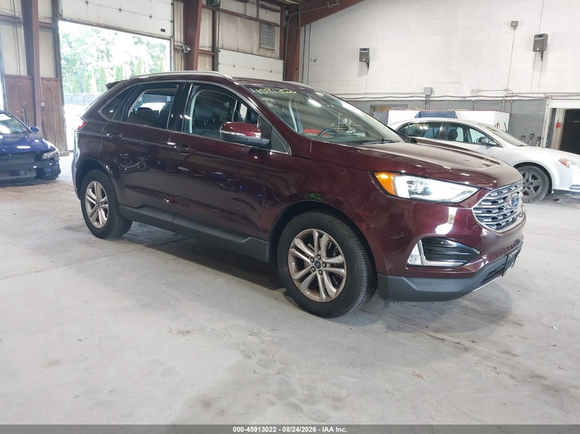 Photo of the 2019 FORD EDGE SEL