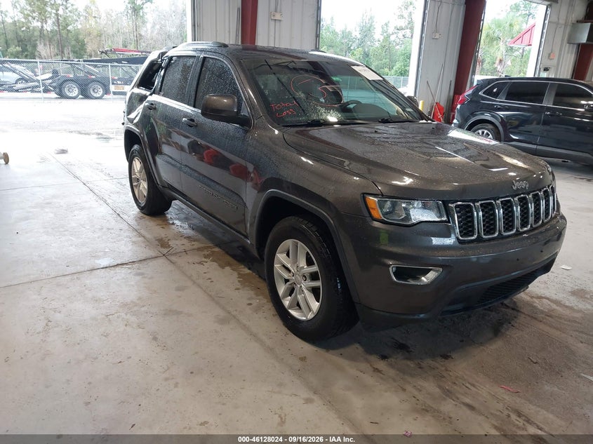 Photo of the 2018 JEEP GRAND CHEROKEE LAREDO E 4X4