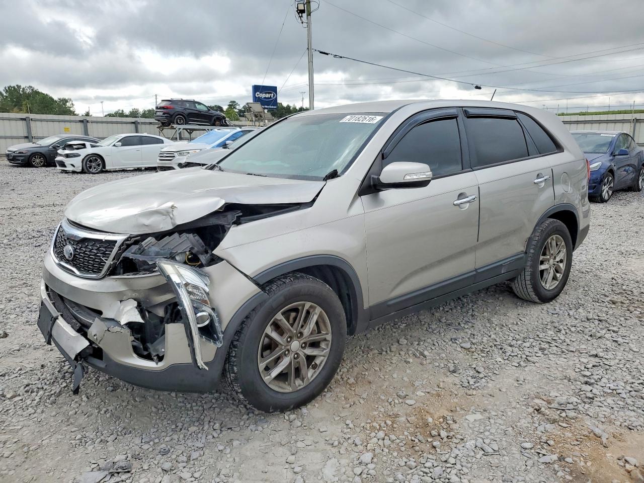 Photo of the 2014 KIA SORENTO LX