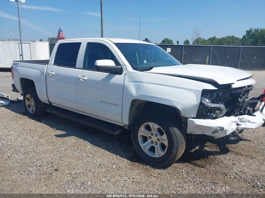 Photo of the 2018 CHEVROLET SILVERADO 1500 2LT