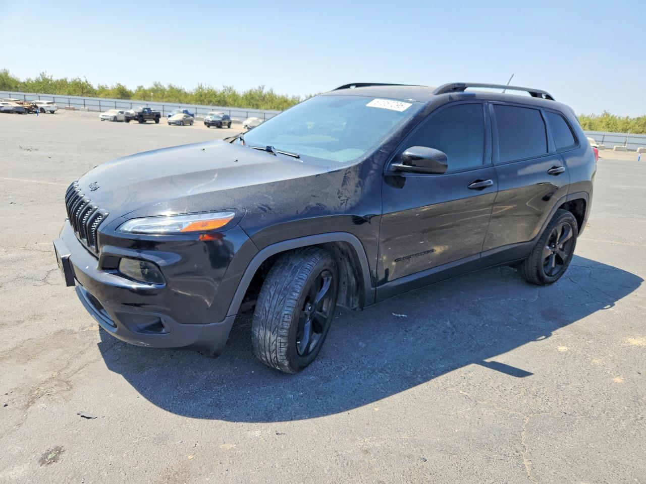 Photo of the 2018 JEEP CHEROKEE LATITUDE