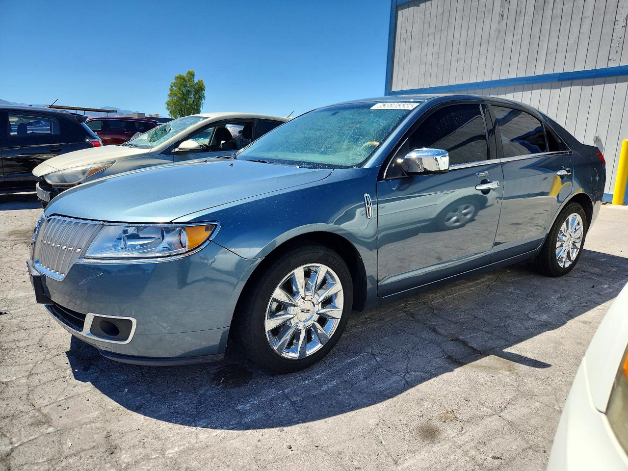 Photo of the 2011 LINCOLN MKZ