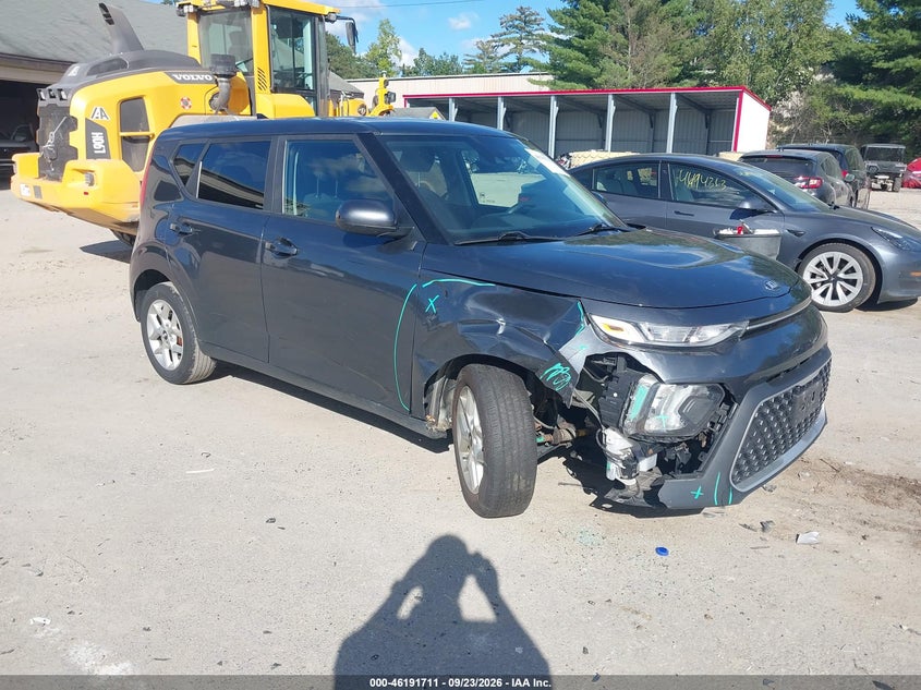 Photo of the 2020 KIA SOUL S