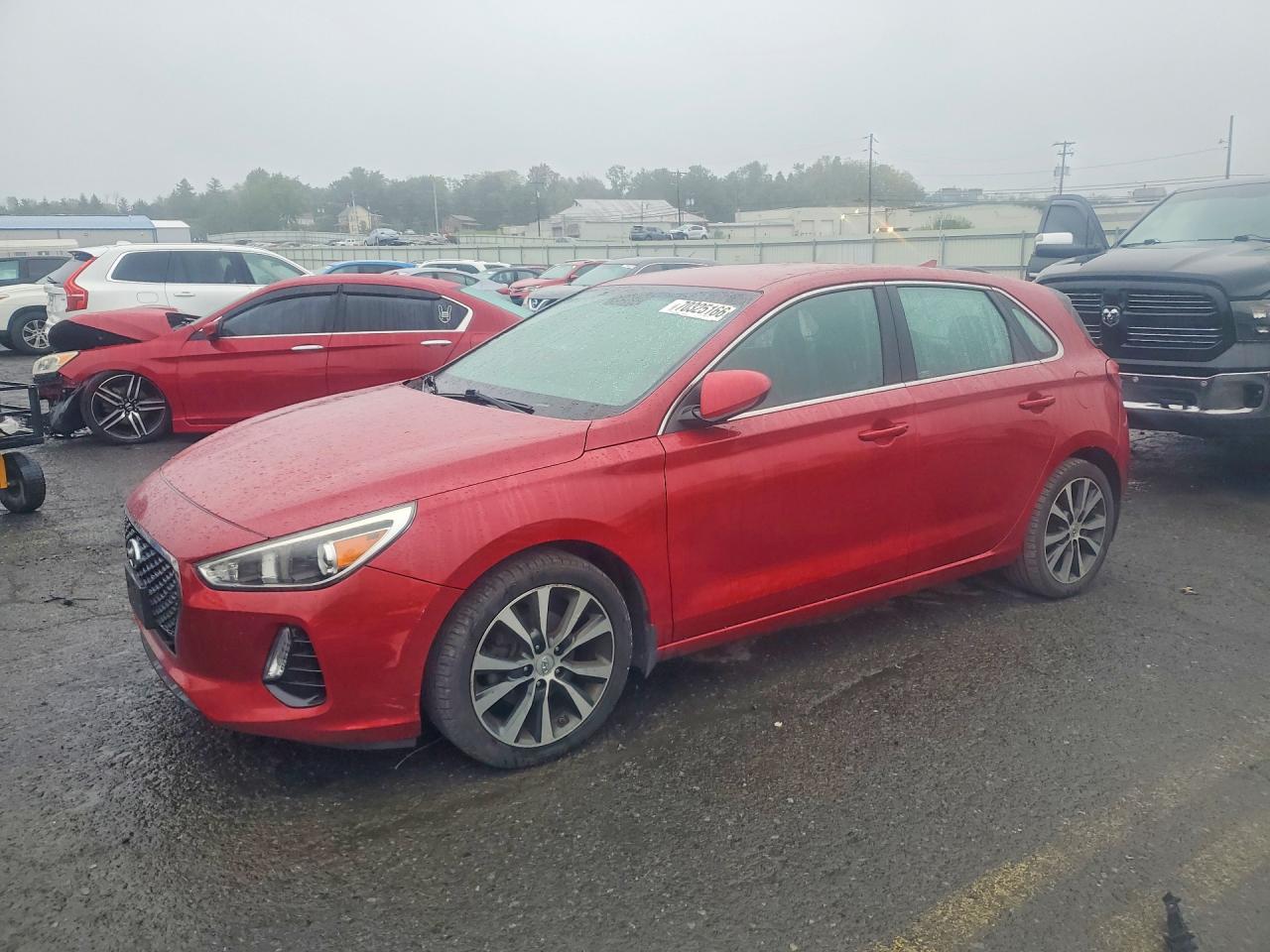 Photo of the 2018 HYUNDAI ELANTRA GT BASE