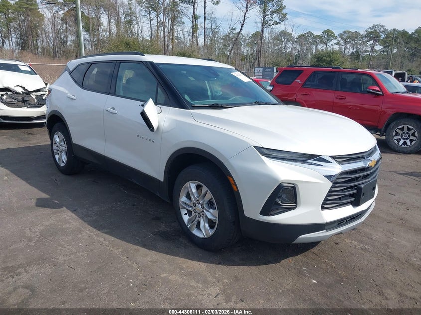 Photo of the 2021 CHEVROLET BLAZER FWD 2LT