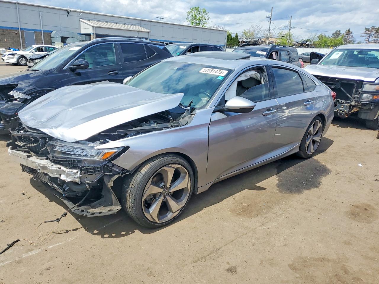 Photo of the 2018 HONDA ACCORD TOURING