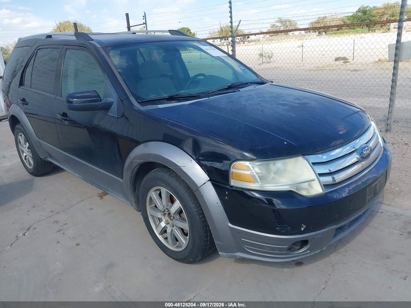 Photo of the 2009 FORD TAURUS X SEL