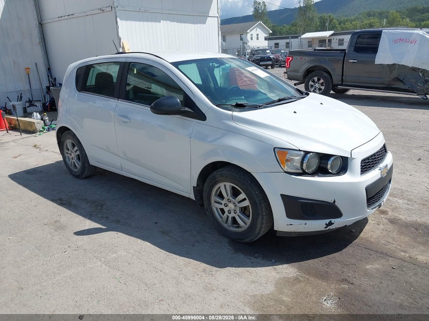 Photo of the 2015 CHEVROLET SONIC LT MANUAL